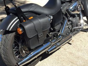 Sacoche Myleatherbikes Harley Dyna Street Bob_110